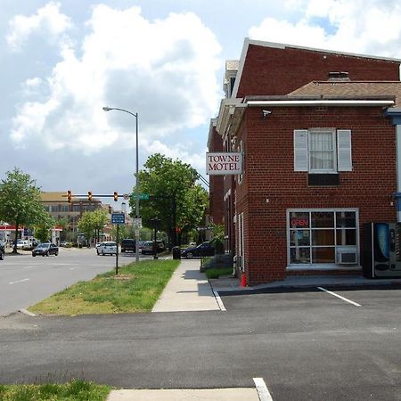 Towne Motel Alexandria Esterno foto